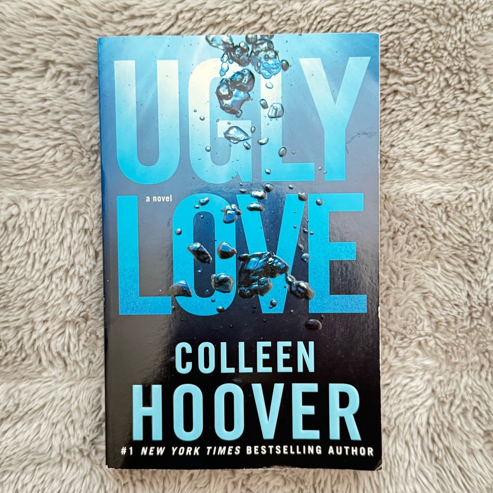 Ugly Love by Colleen Hoover